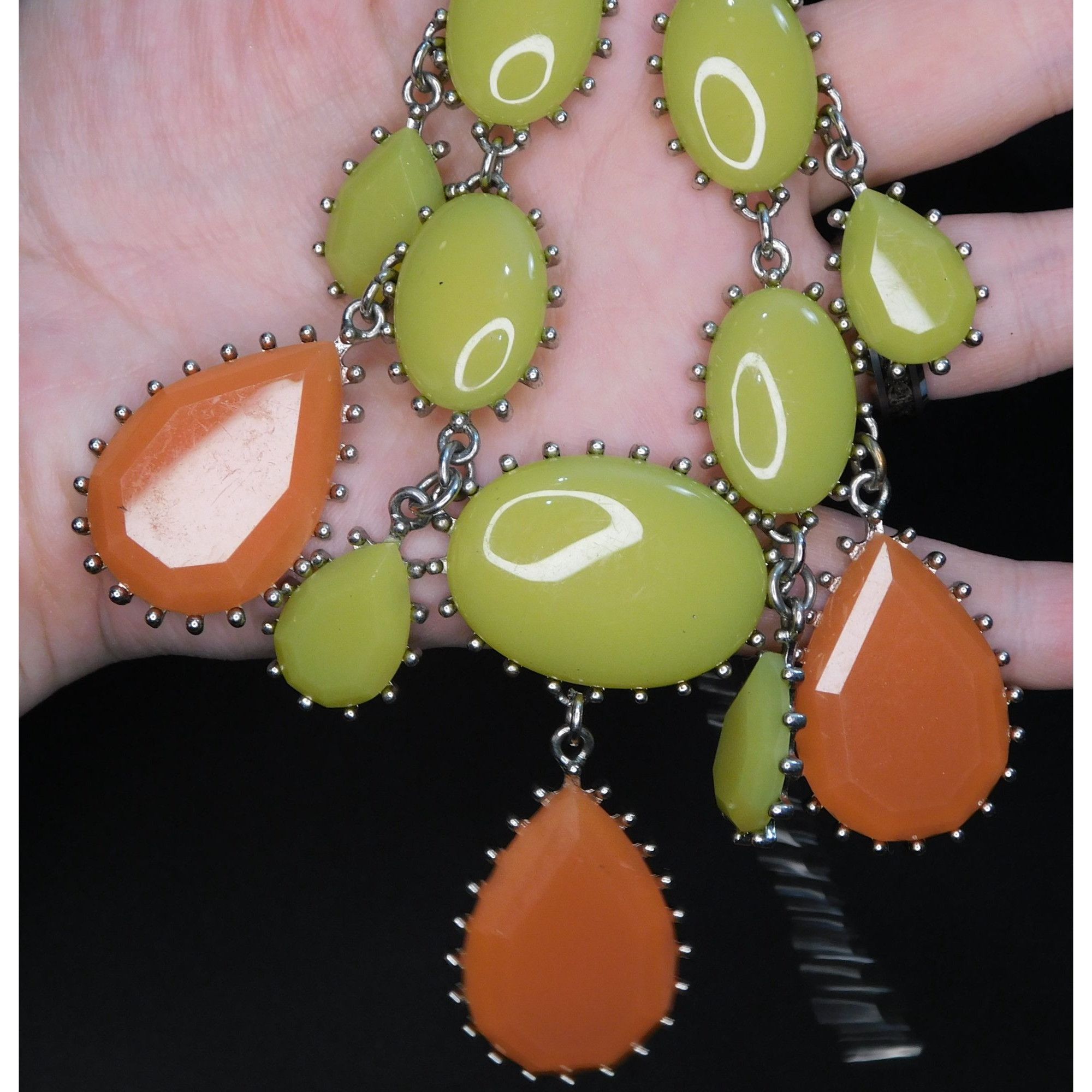 Other 60s Style Green And Orange Statement Necklace Size ONE SIZE - 1 Thumbnail