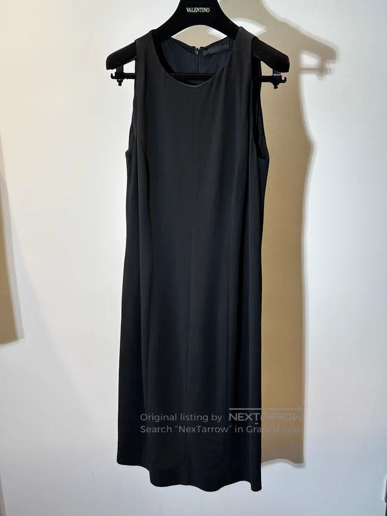 The Row the row size 10 Sleeveless Dress with Black Crew Neck Size M / US 6-8 / IT 42-44 - 1 Thumbnail