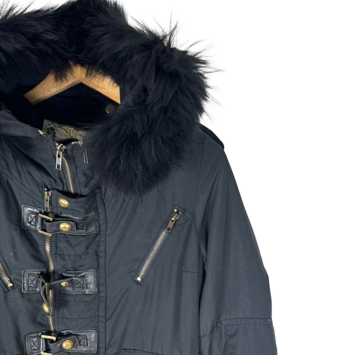 If Six Was Nine 🌟SLY GLAMOUR BONDAGE FUR HOODIE JACKET Size M / US 6-8 / IT 42-44 - 4 Thumbnail