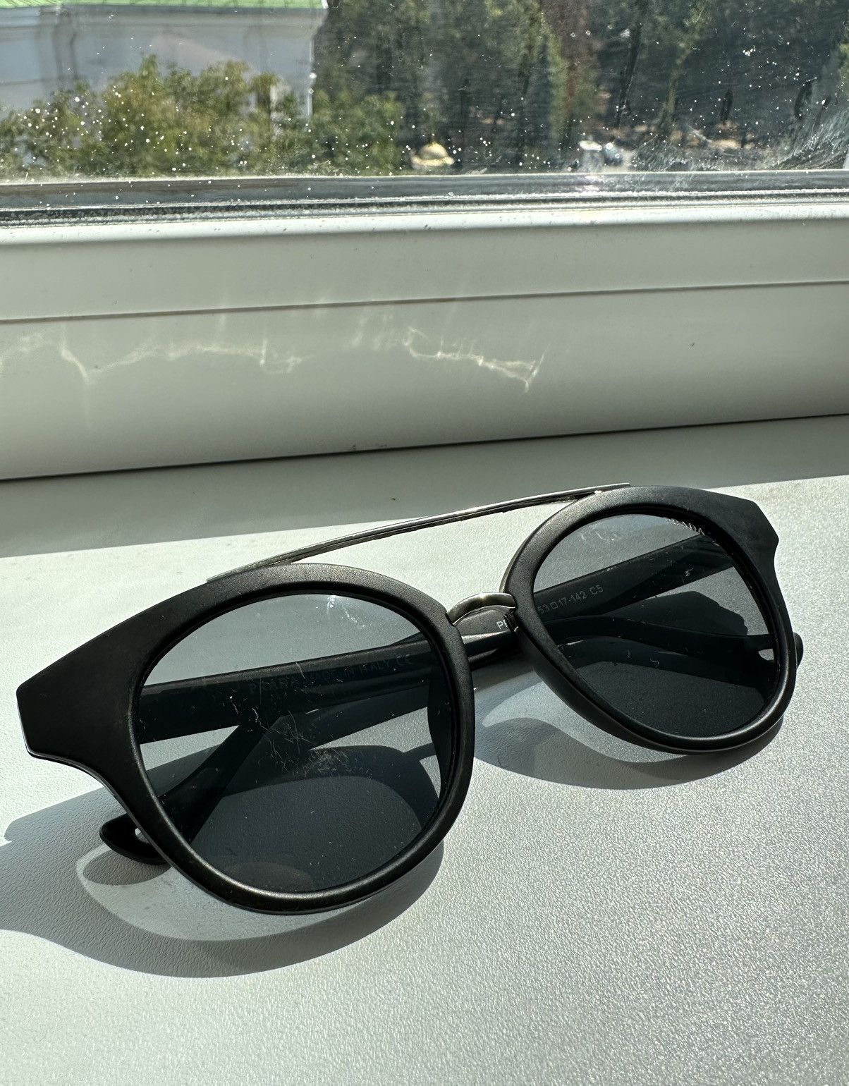 Miu Miu × Prada Prada black sunglasses OS Women PR8502 Size ONE SIZE - 1 Thumbnail