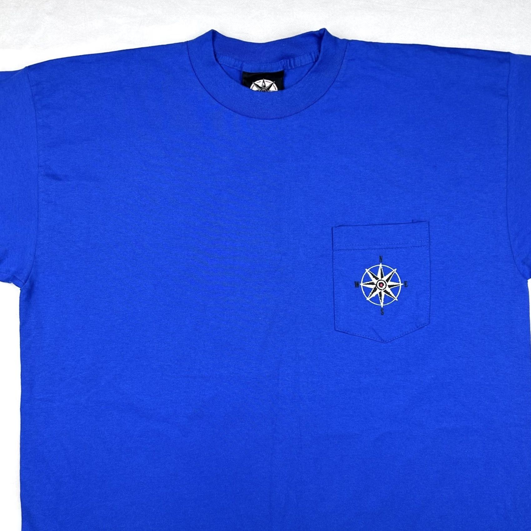 Marlboro NOS Marlboro Ski Pocket T-Shirt XL Men Blue 90s 80s Vintage Short Sleeve Cotton Cigarette Tobacco Shirt Mens Size US XL / EU 56 / 4 - 3 Thumbnail