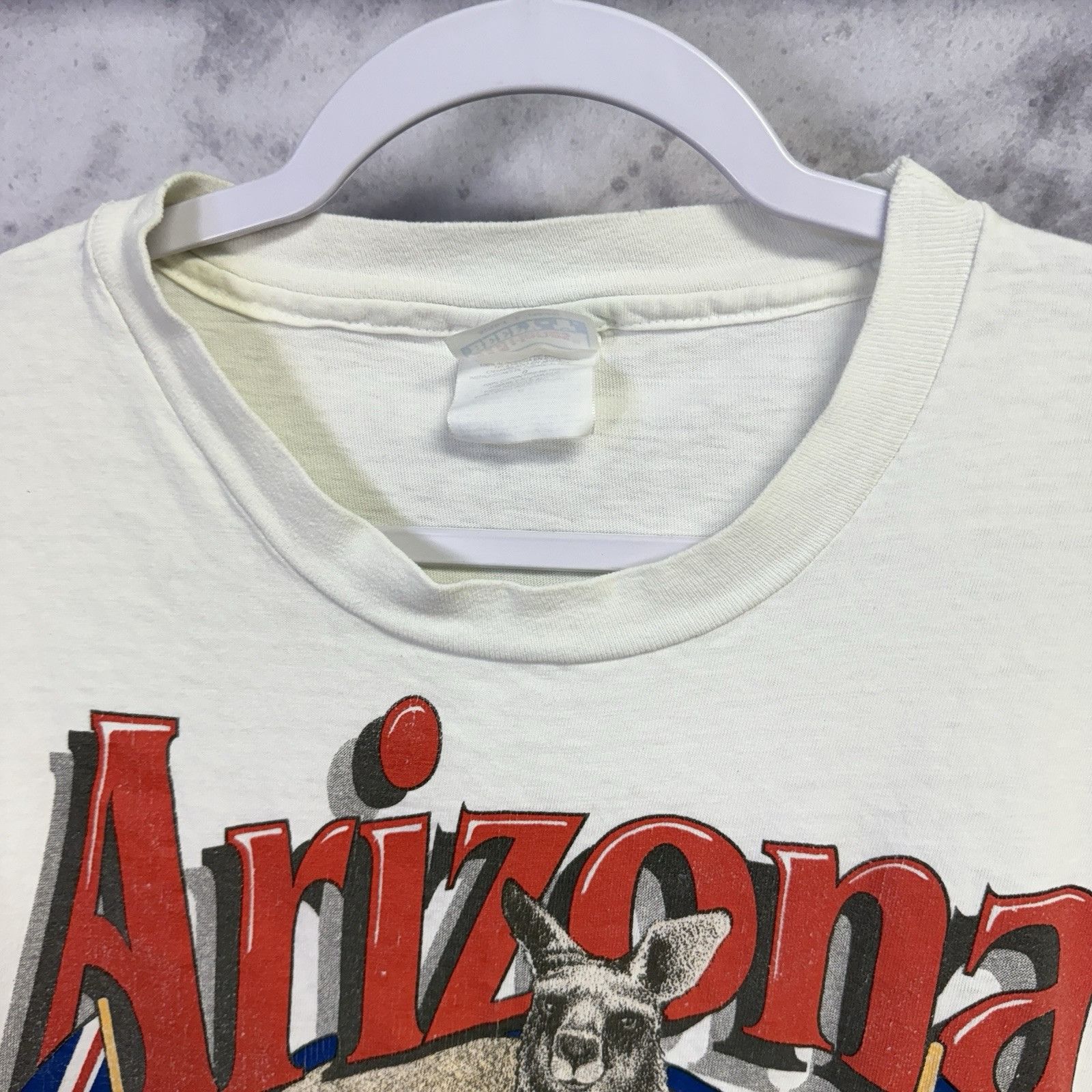 Vintage Vintage 90s Arizona Down Under T Shirt Mens Large White Fo Size US L / EU 52-54 / 3 - 3 Thumbnail