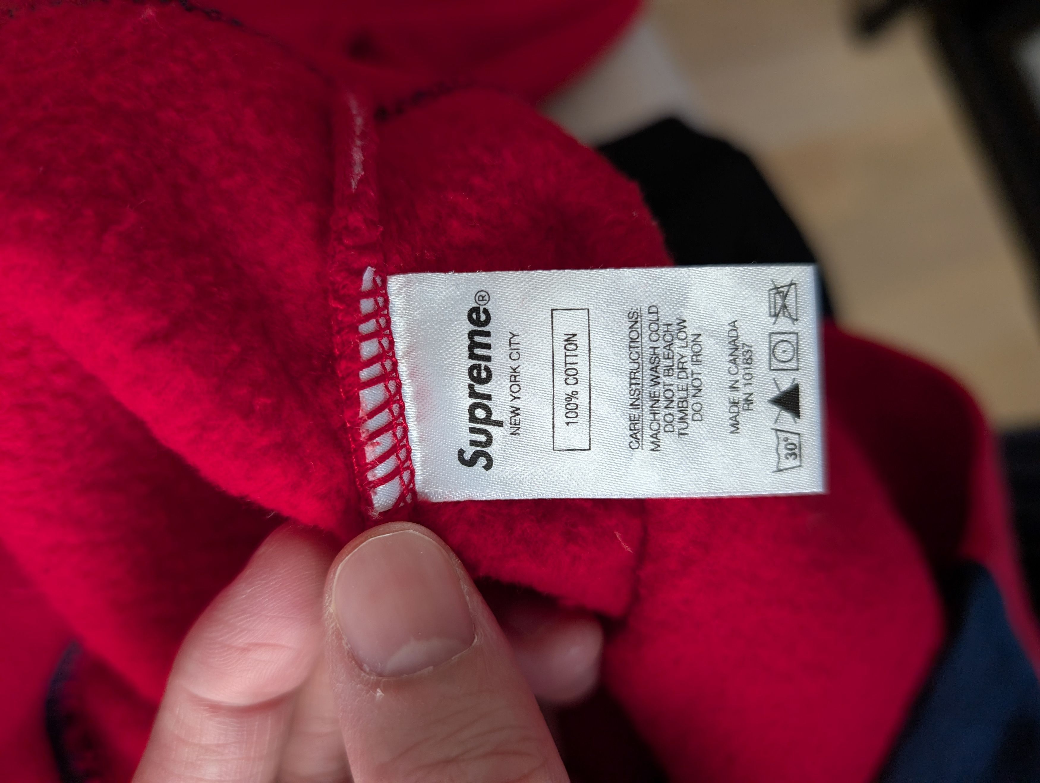 Supreme Supreme Split Crewneck Sweatshirt - FW18 - Navy/Red - Size S Size US S / EU 44-46 / 1 - 4 Thumbnail