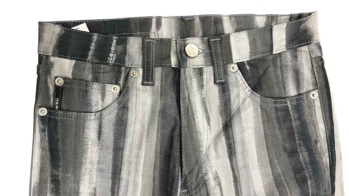 Iceberg Vintage ICEBERG Icejeans Blurred Print Denim – Archival Y2K Size 28" / US 6 / IT 42 - 6 Thumbnail