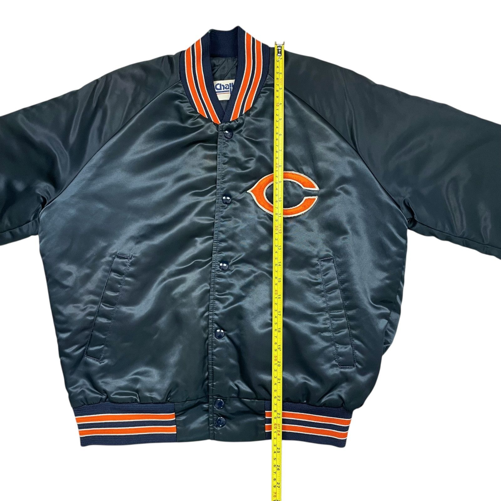 NFL VTG 80s CHICAGO BEARS CHALK LINE SATIN JACKET SPELL OUT Sz M Size US M / EU 48-50 / 2 - 12 Thumbnail