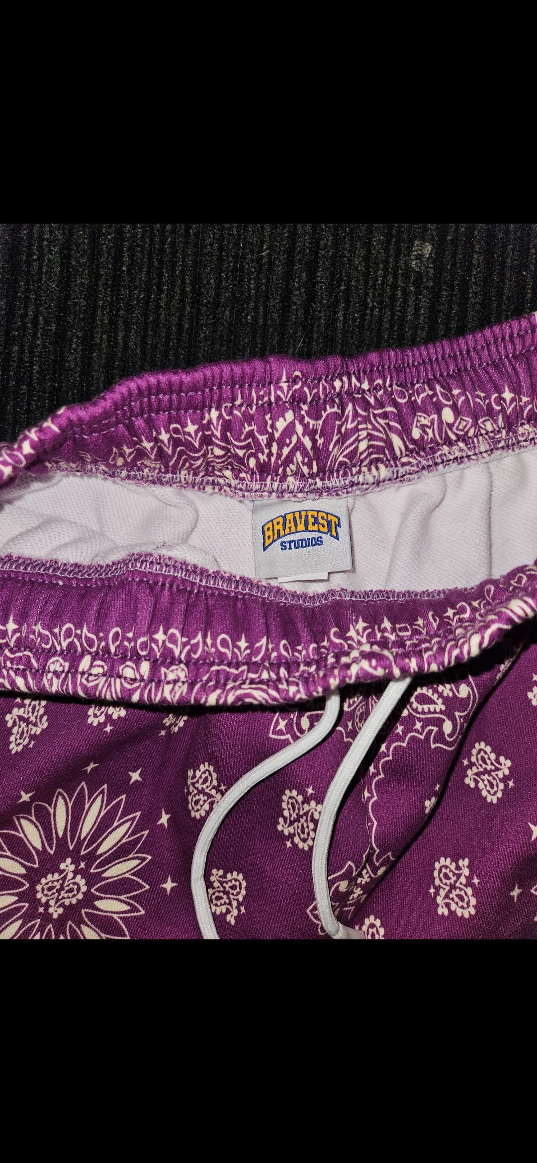 Bravest Studios Plum Paisley Sweatshorts Size US 36 / EU 52 - 3 Thumbnail