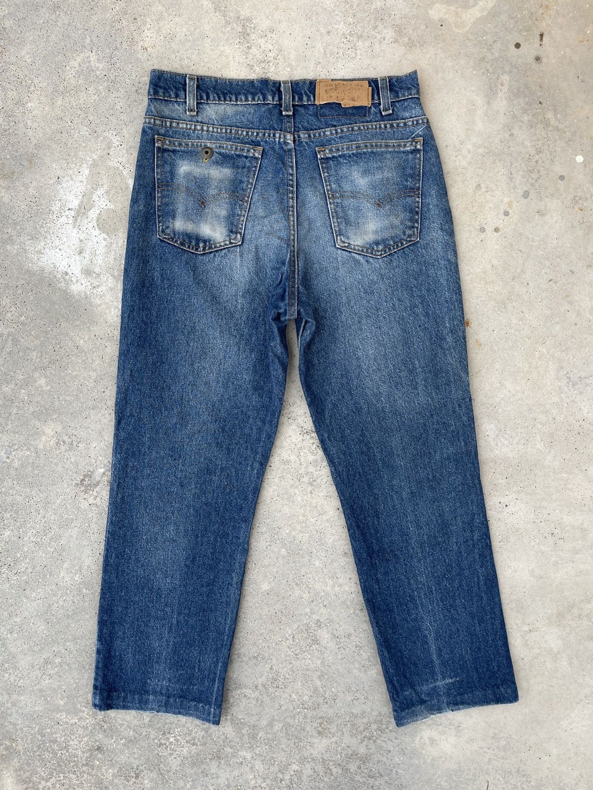 Levi's × Vintage Vintage Levi's Blue Faded Denim Jeans Size US 32 / EU 48 - 3 Thumbnail