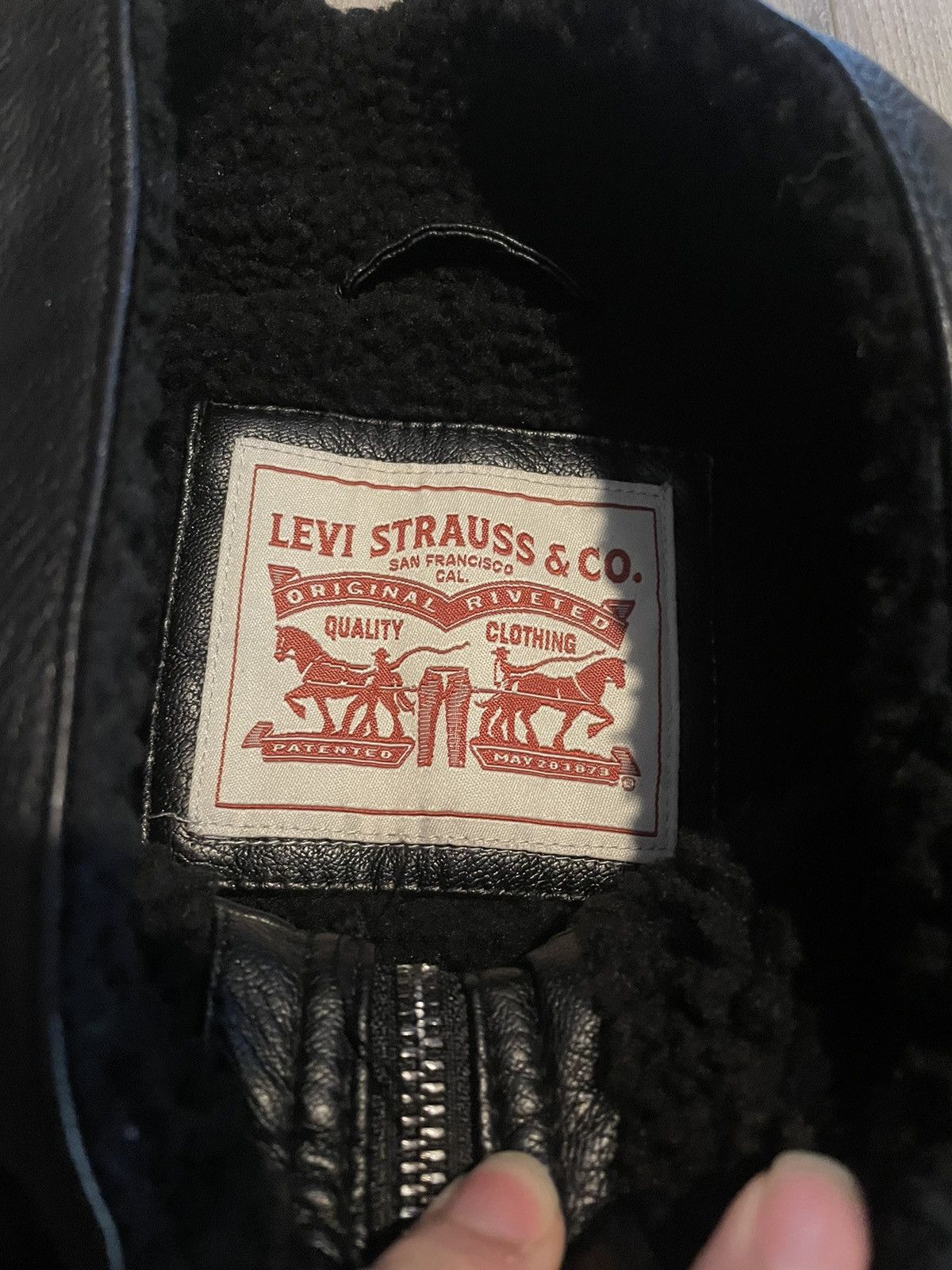 Levi's Levi’s Black leather Sherpa lined Jacket Size US XL / EU 56 / 4 - 4 Thumbnail