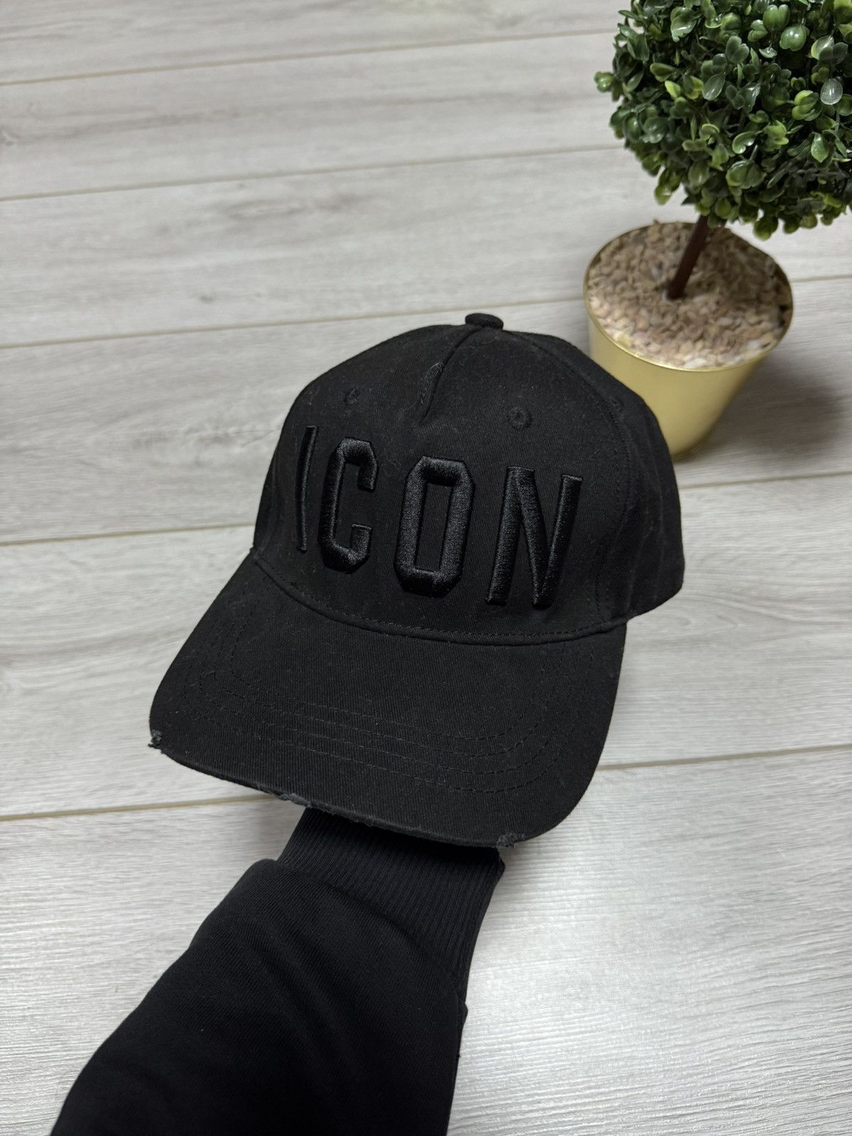 Dsquared2 Dsquared ICON cap big logo hat Size ONE SIZE - 1 Thumbnail