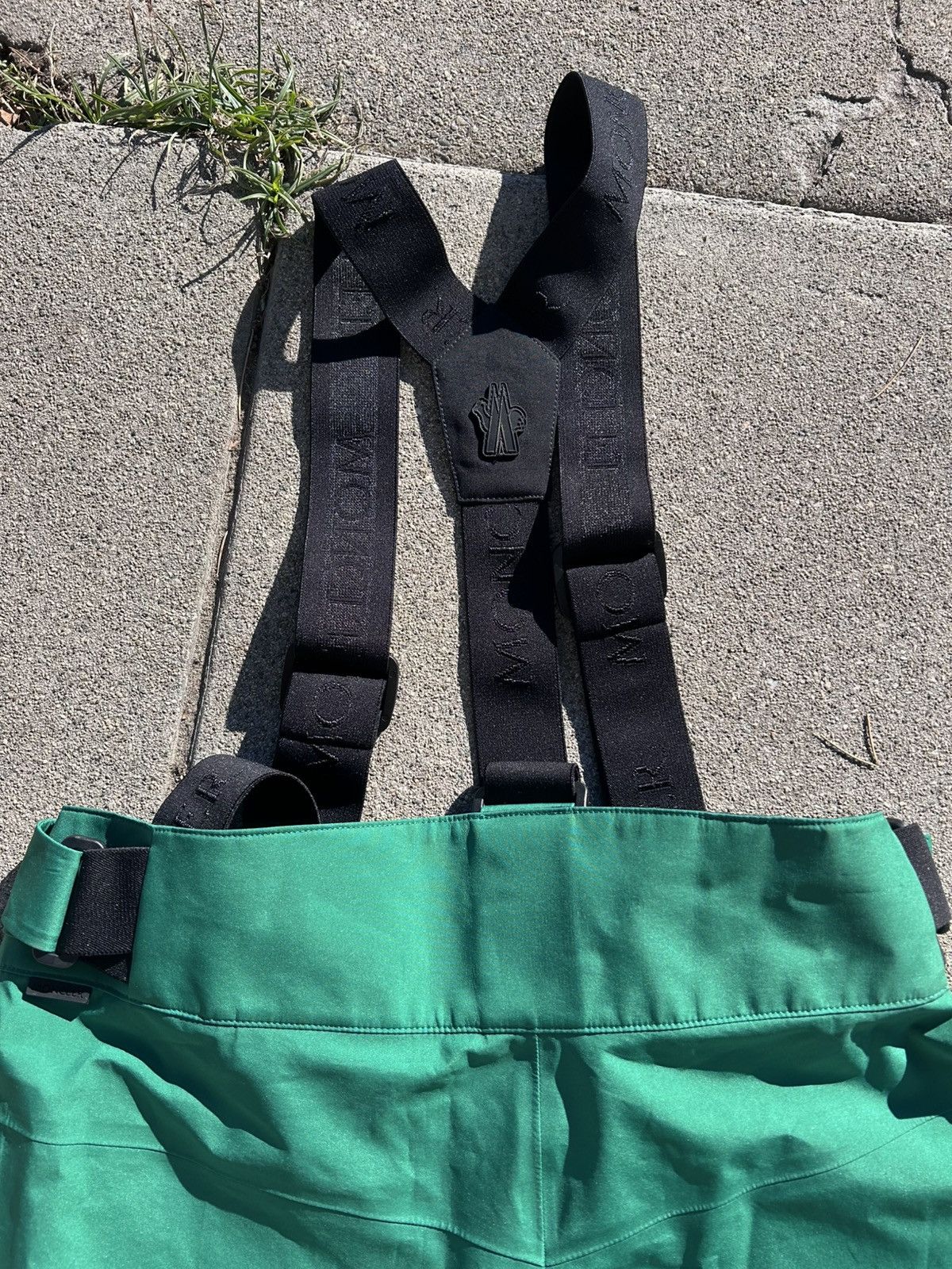 Moncler Grenoble Moncler GORE-TEX green Grenoble high-waist ski trousers Size 27" / US 4 / IT 40 - 8 Thumbnail