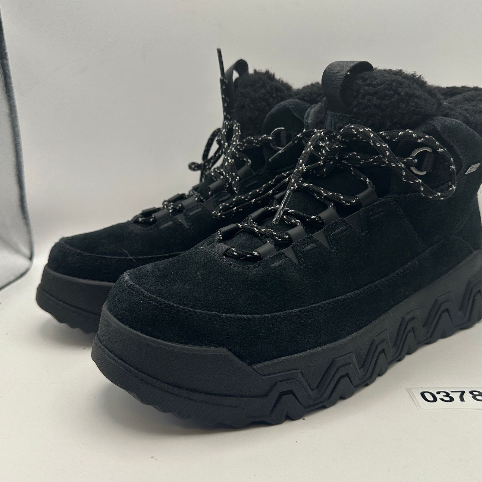 Ugg UGG Women's 9.5 TERRETRAIL Cozy Laced Black SUEDE Sheepskin Size US 9.5 / IT 39.5 - 1 Thumbnail