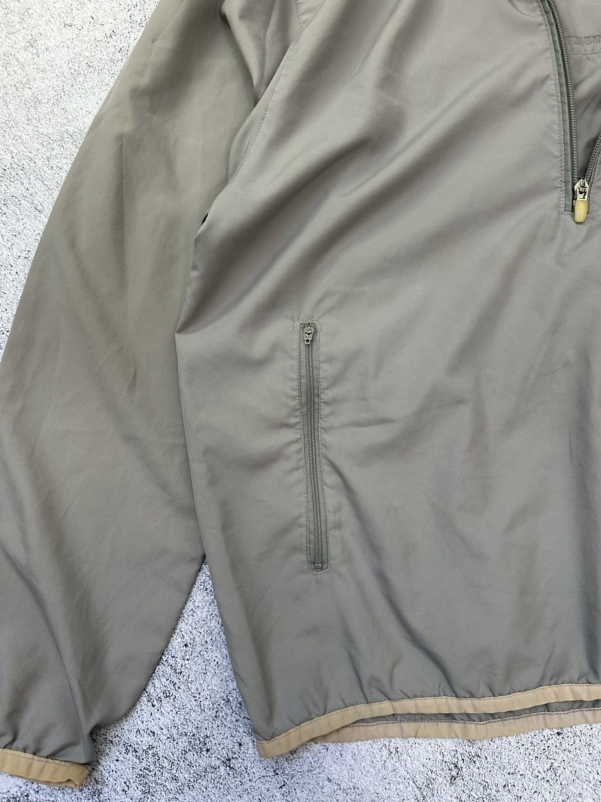 Nike Vintage Nike Light Half-Zip Rain Jacket Grey Y2K Fitl Size US L / EU 52-54 / 3 - 12 Thumbnail