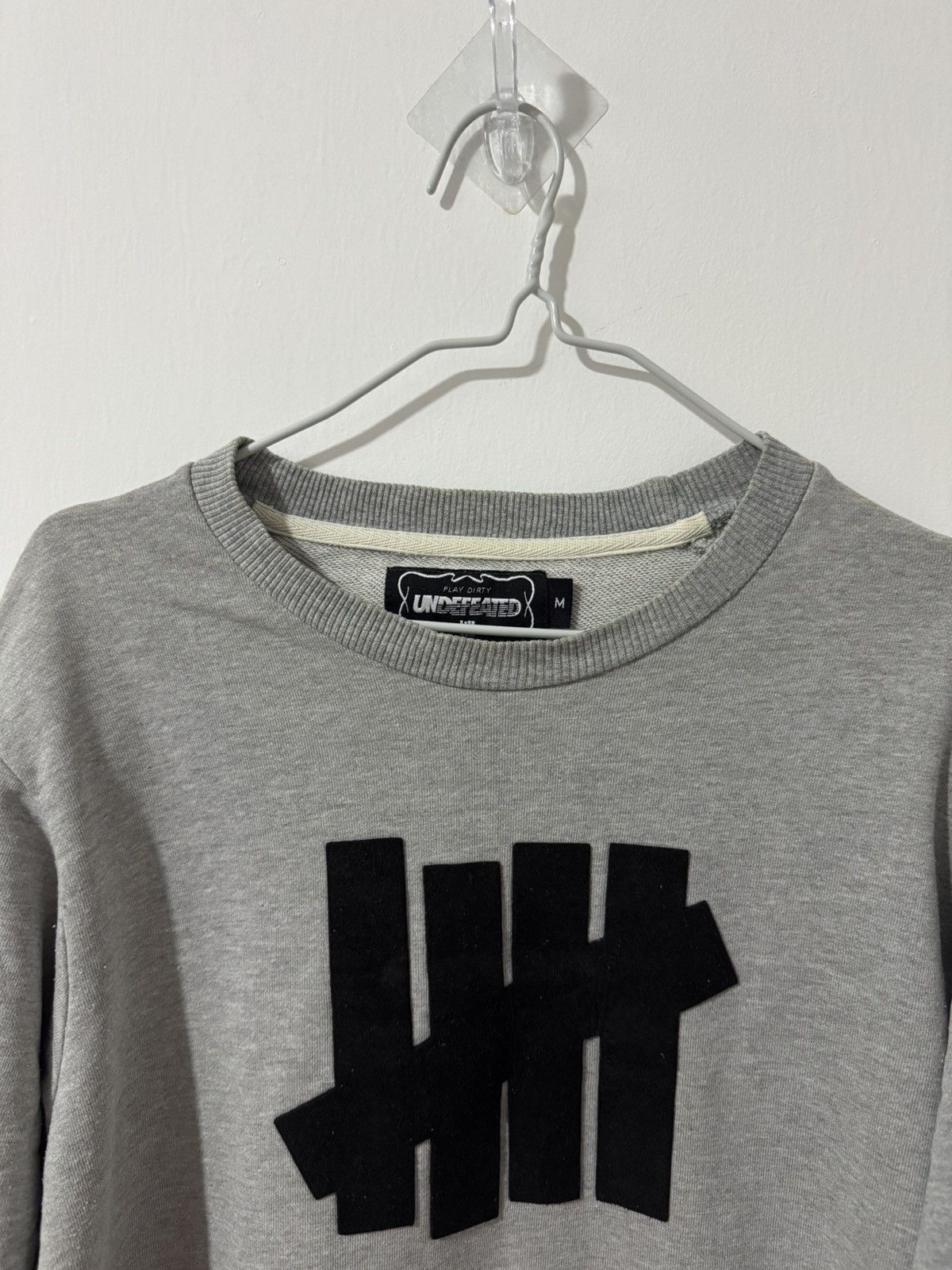 Undefeated Japan Streetwear Undefeated 5 Strikes Grey Crewneck Size US M / EU 48-50 / 2 - 3 Thumbnail