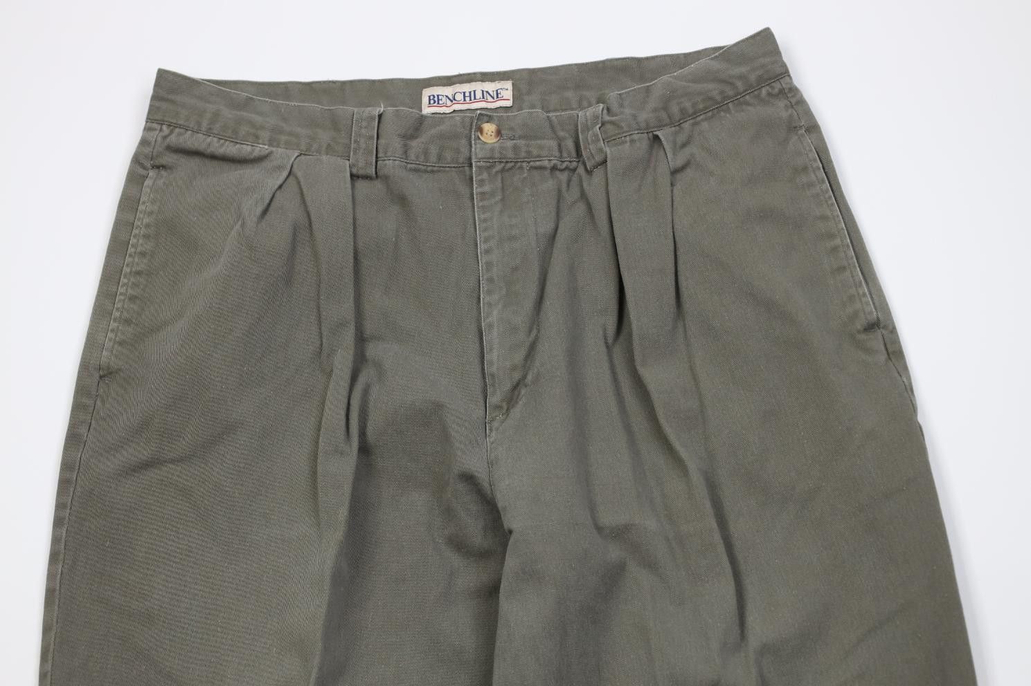 Vintage Vintage 90s Streetwear Relaxed Fit Pleated Chino Pants Size US 34 / EU 50 - 2 Thumbnail