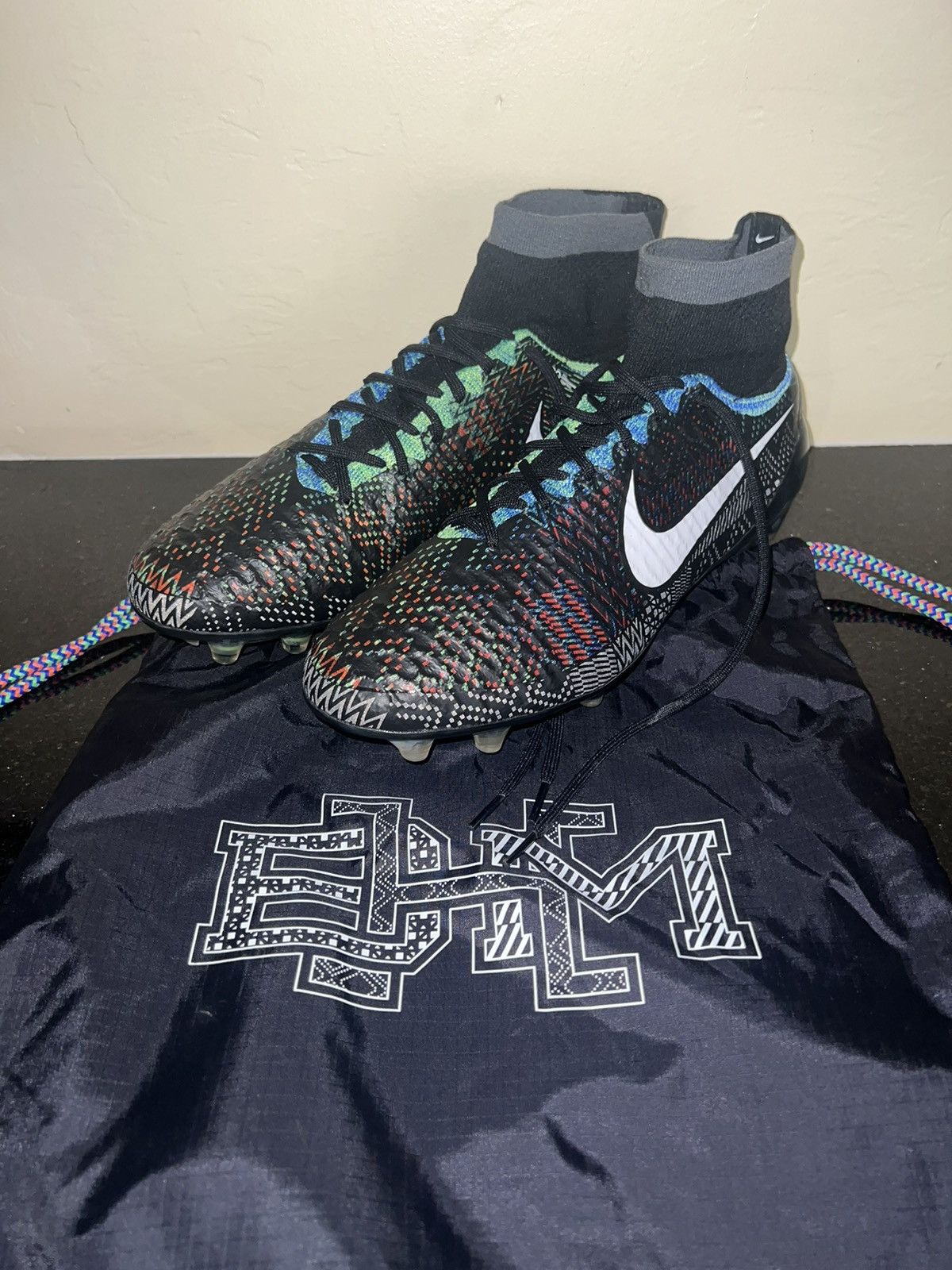 Nike Nike Magista Obra BHM Edition Size US 10 / EU 43 - 1 Thumbnail