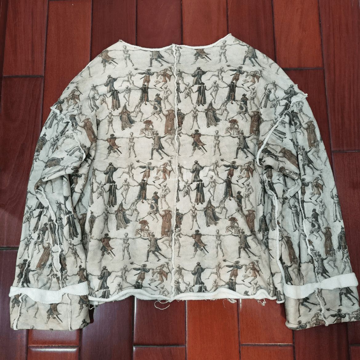 Undercover Sz 3 Undercover 17AW Dancing Skeleton Sweatshirt-2508 Size US L / EU 52-54 / 3 - 2 Thumbnail