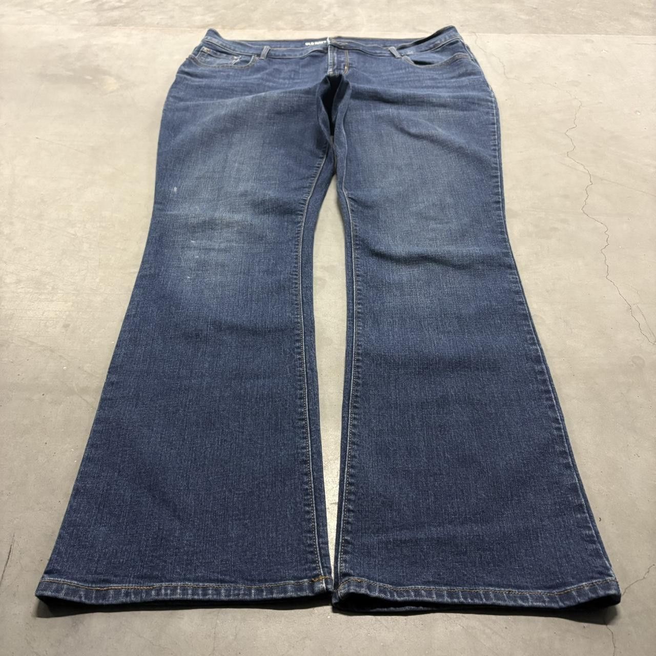 Old Navy Crazy Vintage Y2K/2000s Baggy Old Navy Flare Bootcut Dark Wash Denim Jeans! Size US 36 / EU 52 - 1 Thumbnail