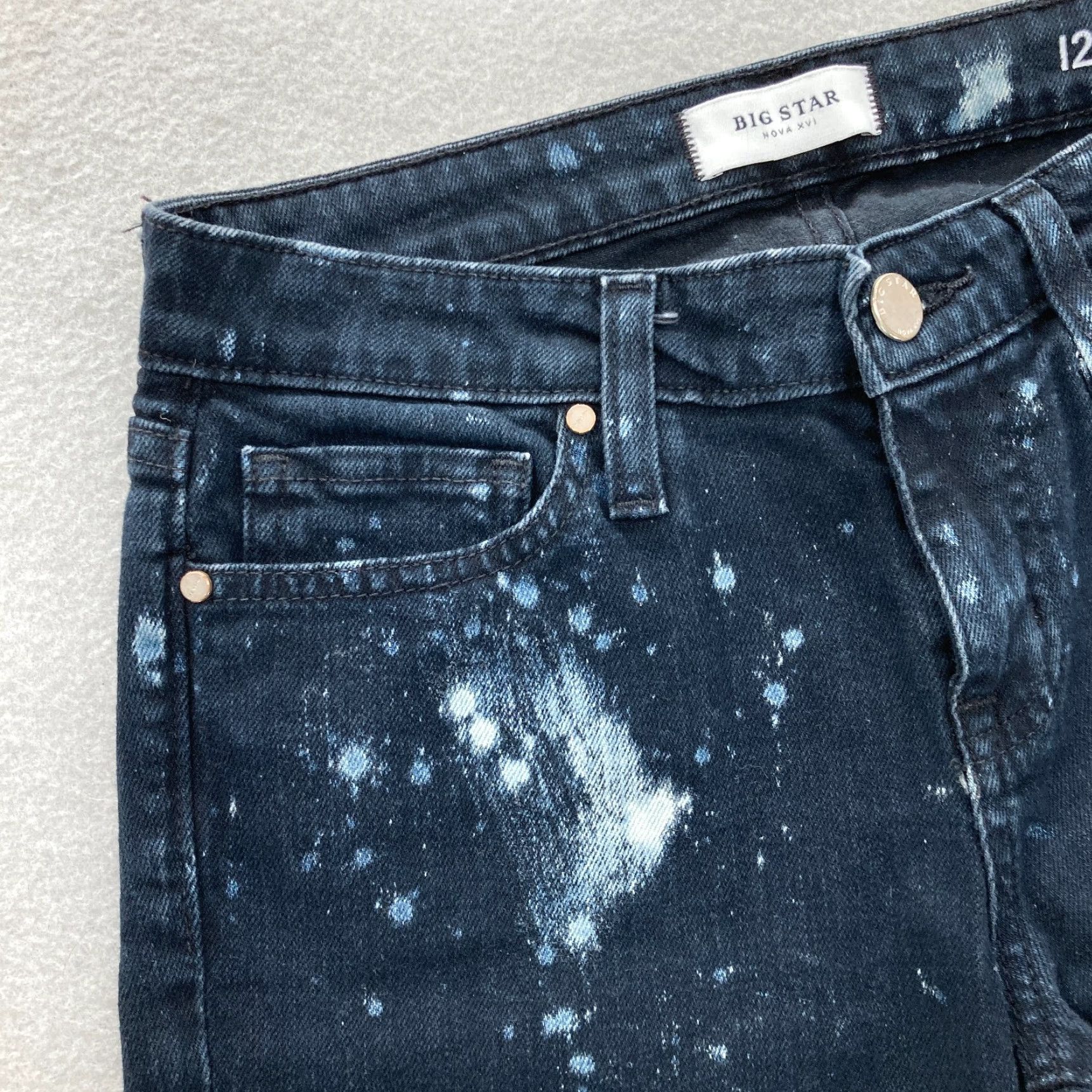 Denime BIG STAR Nova XVI Hydra Jeans Women 12 Dark Blue Denim Paint Splat Cigarette Slim Straight 5-Pocket Denim Jeans Womens Blue 26in Waist Size 34" / US 12 / IT 48 - 3 Thumbnail