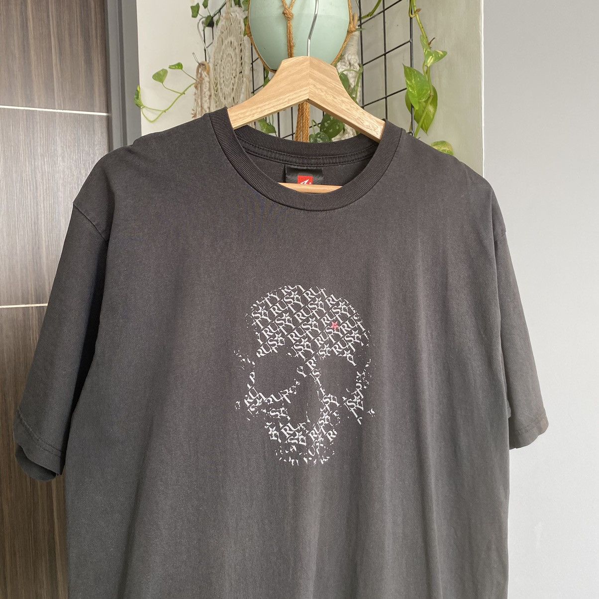 Rusty Thrashed Faded Vintage Y2K Rusty Surfboard ERD GRUNGE TEE Size US L / EU 52-54 / 3 - 2 Thumbnail