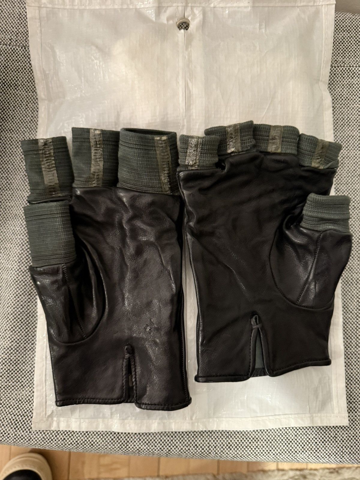 Carol Christian Poell Carol Christian Poell gloves Size ONE SIZE - 4 Thumbnail