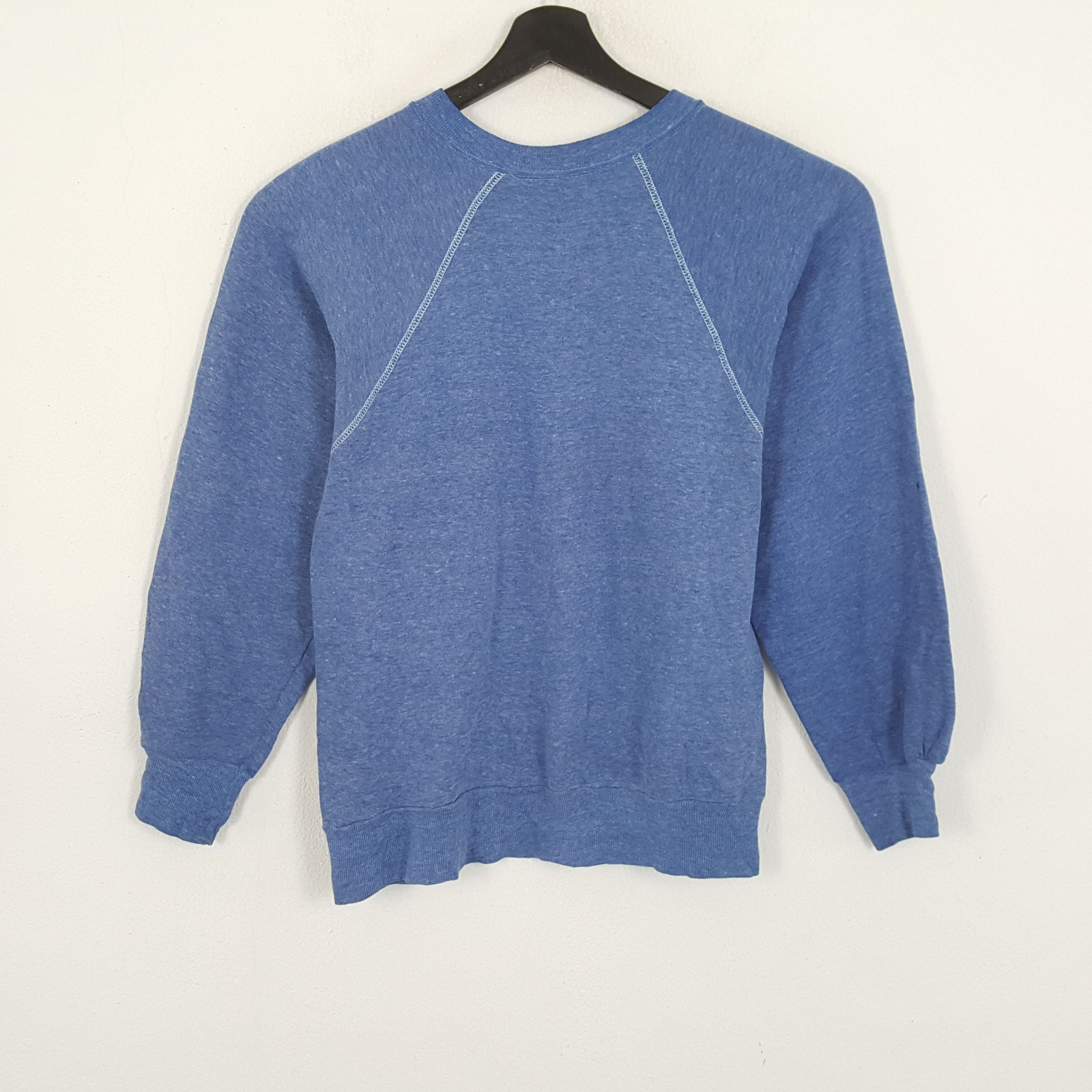 Vintage THE TALE OF PETER RABBIT Streetwear Vintage Sweatshirt Size US S / EU 44-46 / 1 - 3 Thumbnail