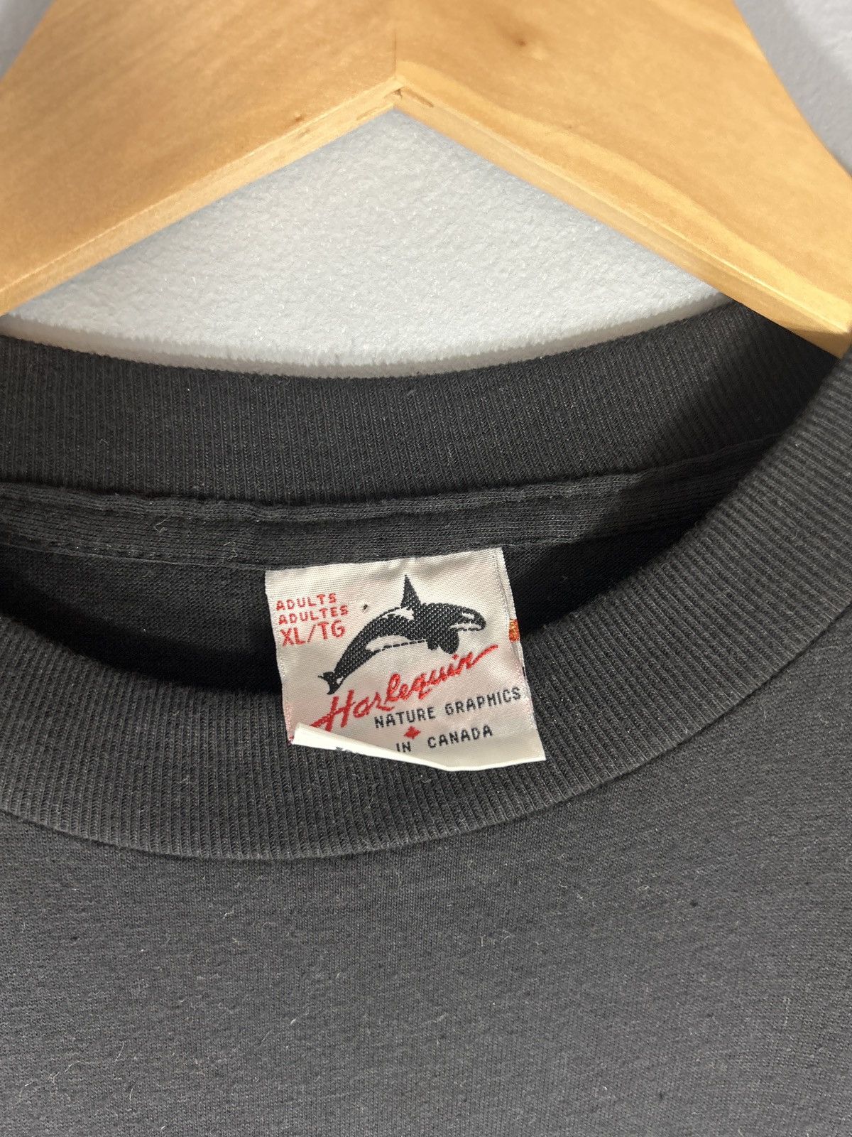 Vintage Vintage 90s Orca Hunter Harlequin Nature Graphics Tee Size US XL / EU 56 / 4 - 4 Thumbnail
