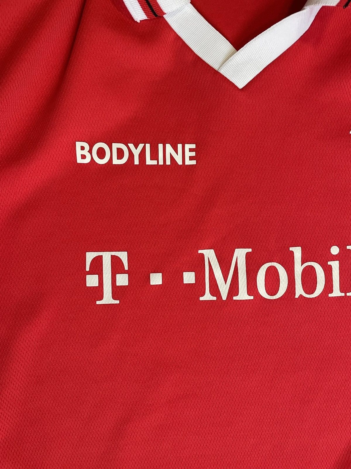 Vintage Rotherham United 2002-03 Bodyline home football jersey Size US XL / EU 56 / 4 - 2 Thumbnail