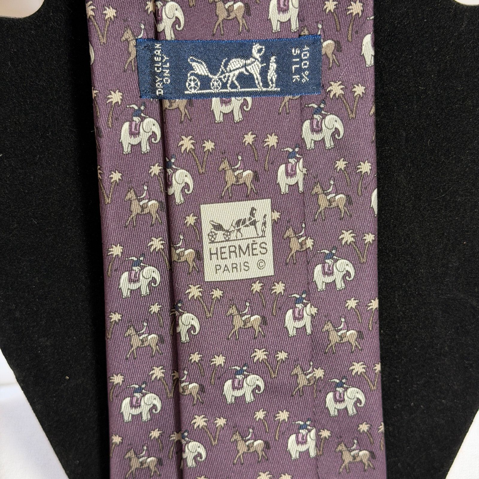 Hermes Hermes Vintage Circus Horses & Elephants Tie 100% Silk Tie Size ONE SIZE - 2 Thumbnail