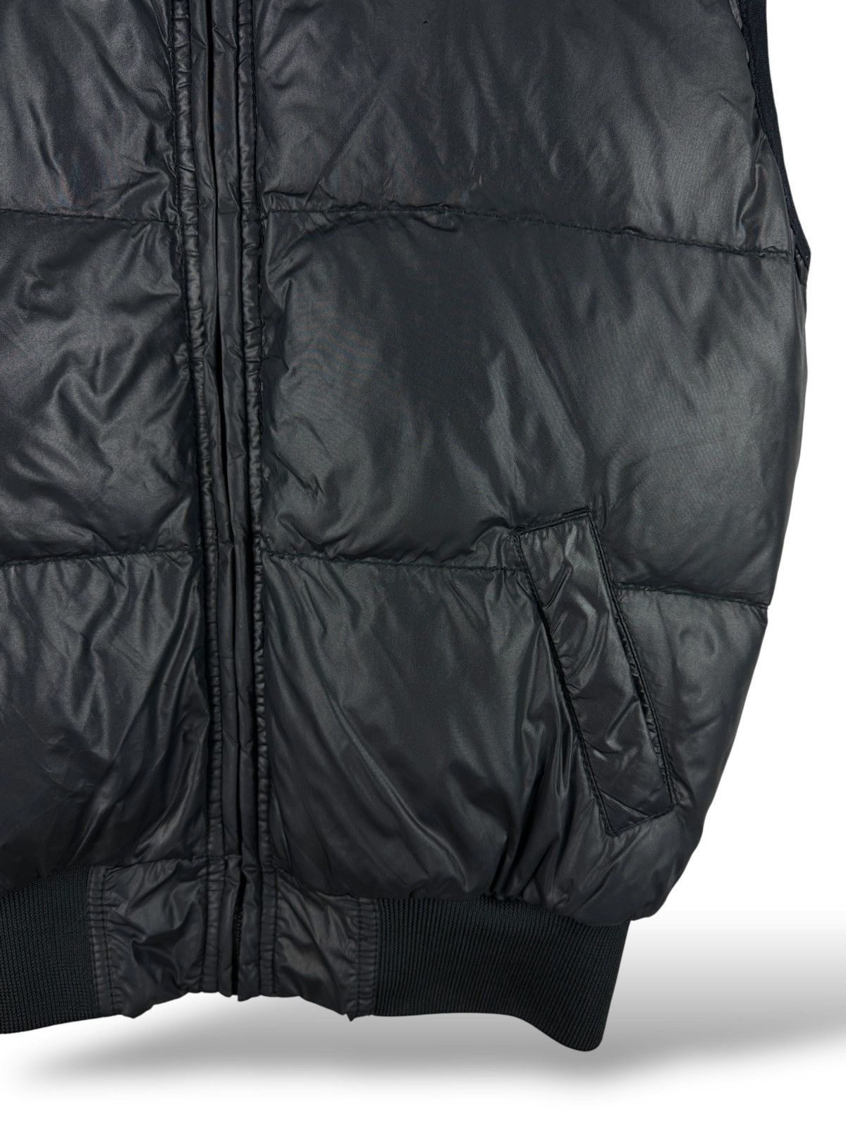 Moschino Moschino Jeans Down Puffer Vest Gilet Cropped Full Black Size US M / EU 48-50 / 2 - 4 Thumbnail