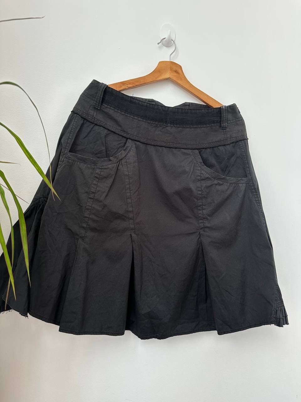 Japanese Brand × Vintage Vintage IKKS Womens Black Avant Garde Cargo Black Mini Skirt Size 30" / US 8 / IT 44 - 8 Thumbnail