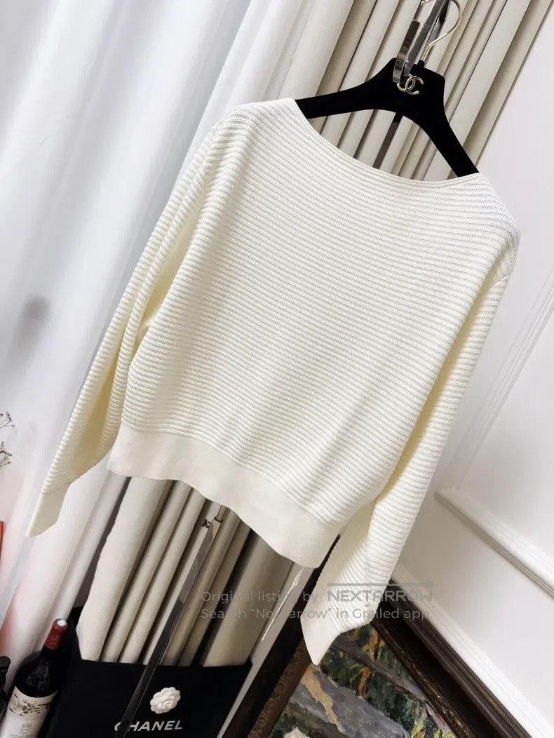 Loro Piana Loro Piana Beige Round Neck Horizontal Ribbed Batwing Slee Size S / US 4 / IT 40 - 1 Thumbnail
