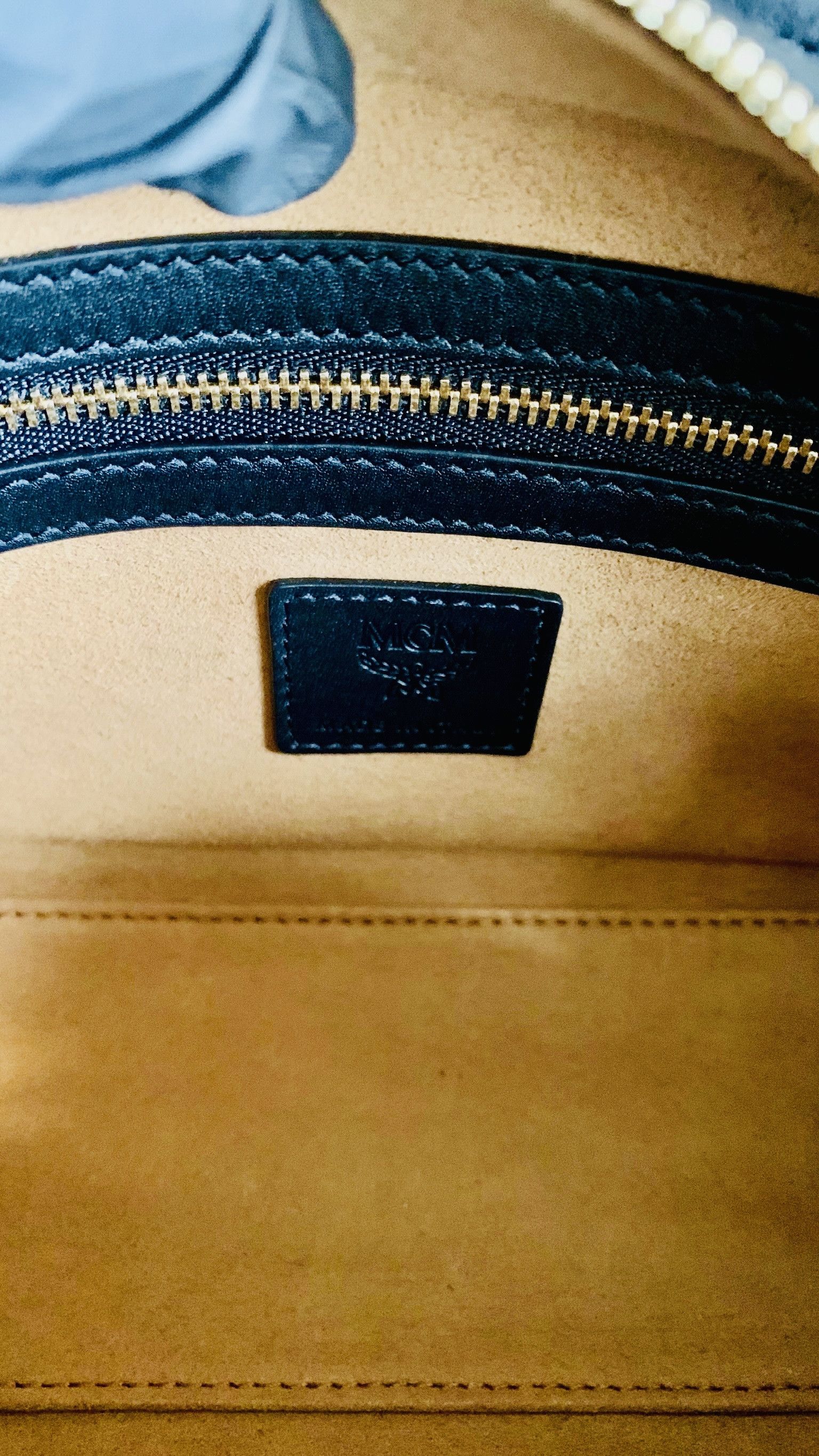 MCM MCM Boston Embossed Logo Leather Bag - NWT Size ONE SIZE - 7 Thumbnail