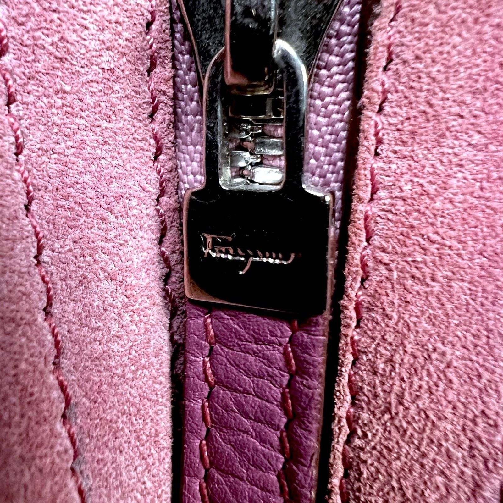 Salvatore Ferragamo Salvatore Ferragamo Gancini Pink Leather Suede Purse Size ONE SIZE - 8 Thumbnail