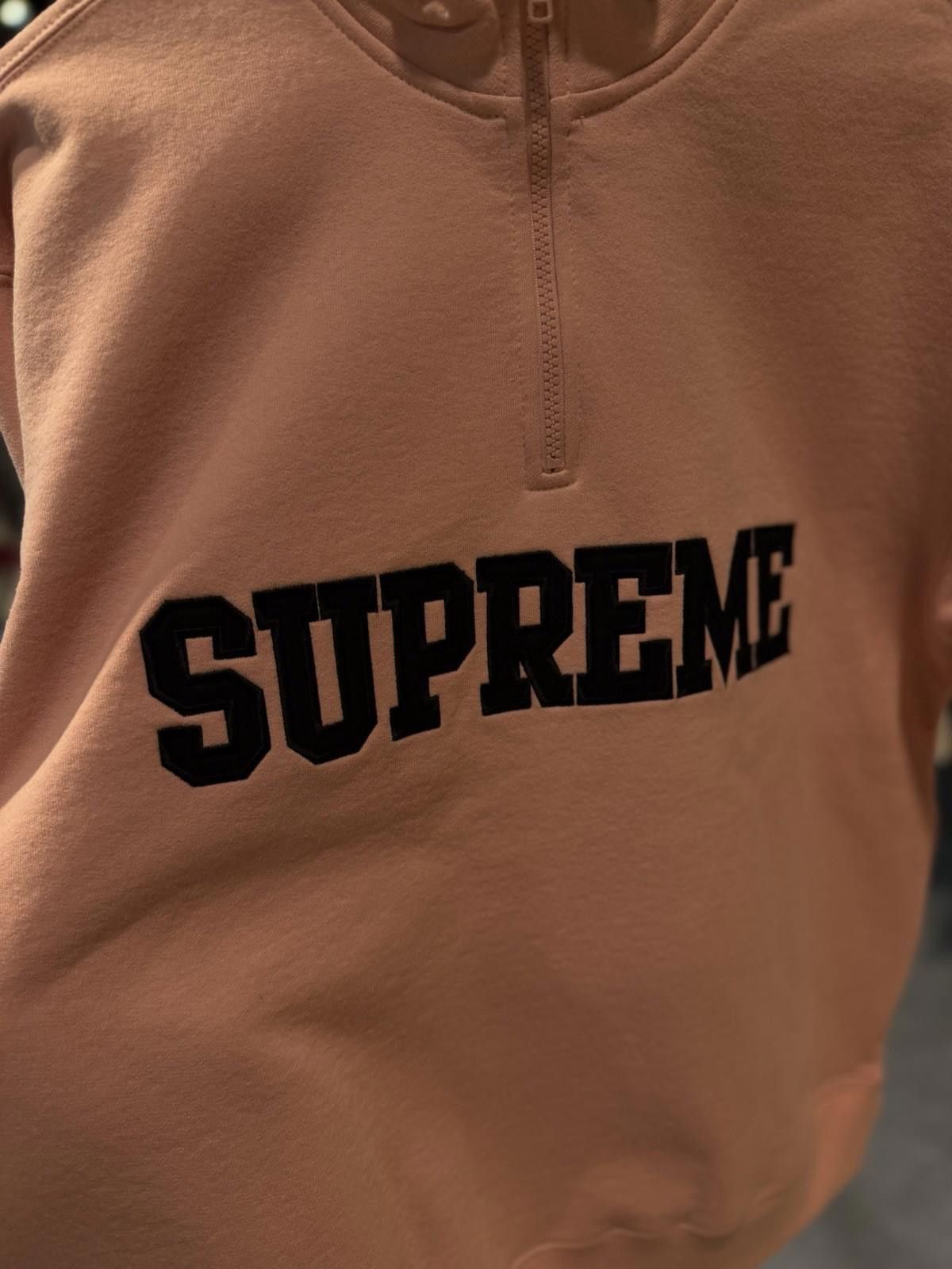 Supreme Supreme Shop Flag Half Zip Pullover Light Pink London (M) Size US M / EU 48-50 / 2 - 5 Thumbnail