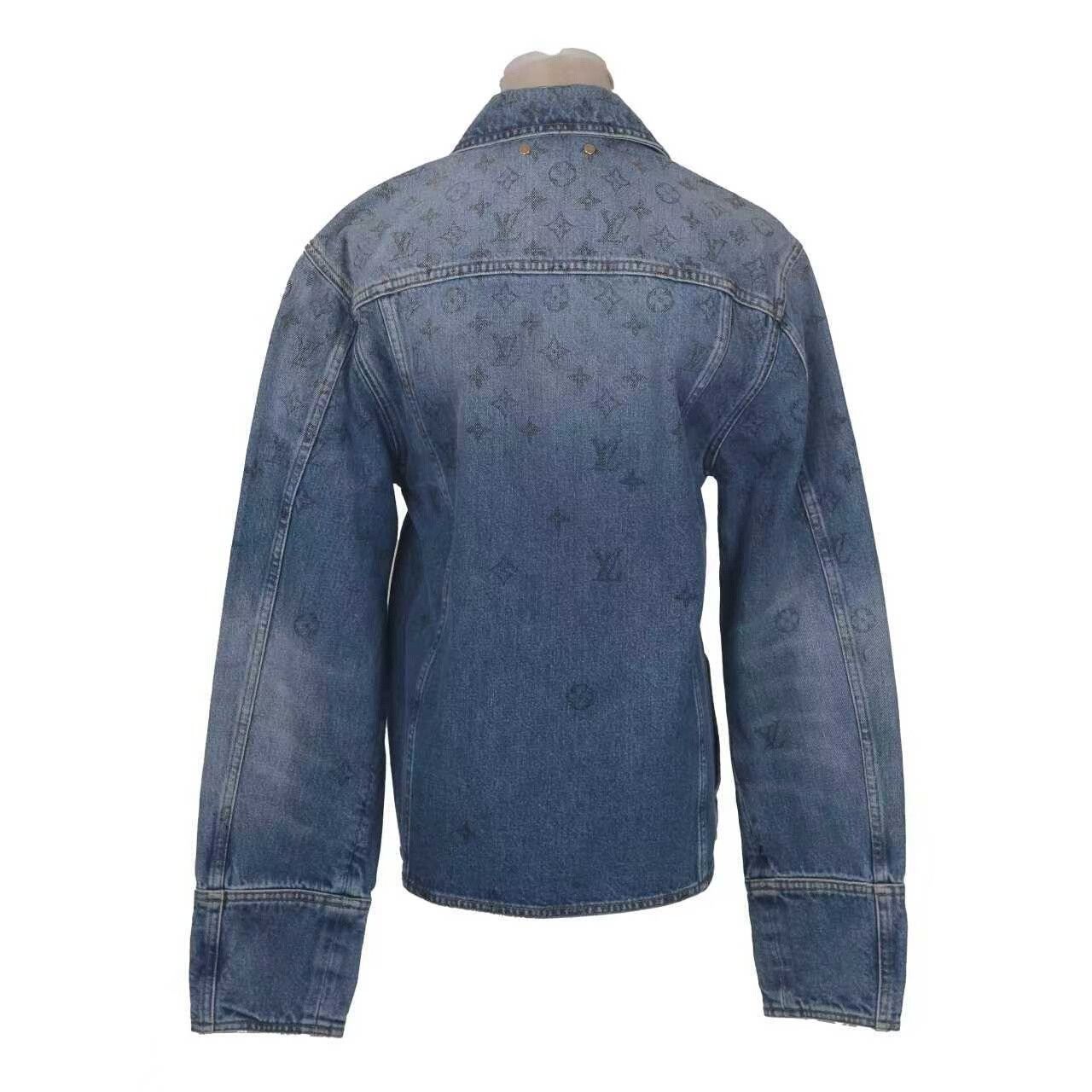 Louis Vuitton louis vuitton denim jacket with monogram pattern Size US S / EU 44-46 / 1 - 2 Thumbnail