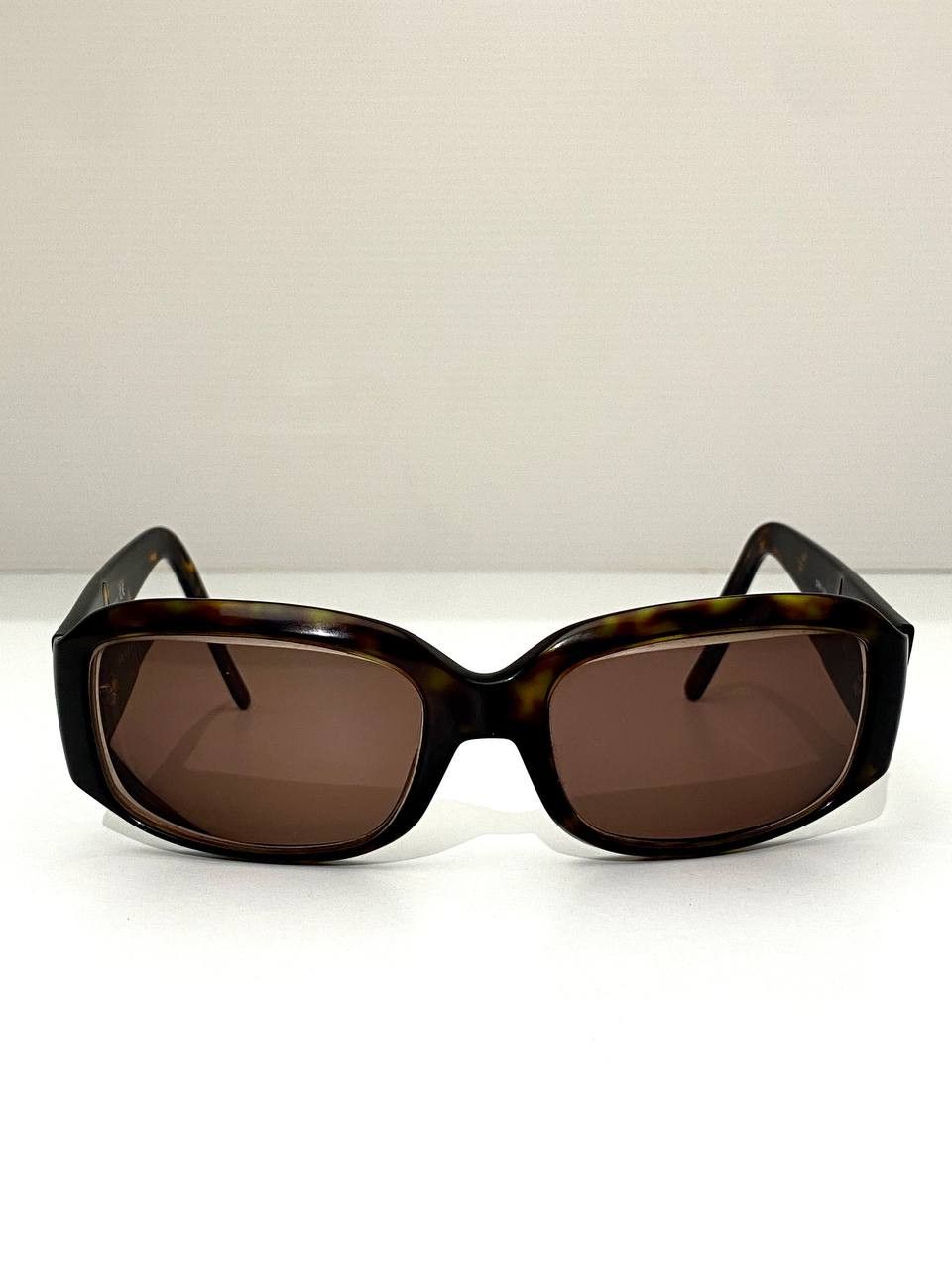 Prada Prada Logo Retro Chunky SPR 12H Sunglasses Vintage Y2K Size ONE SIZE - 4 Thumbnail