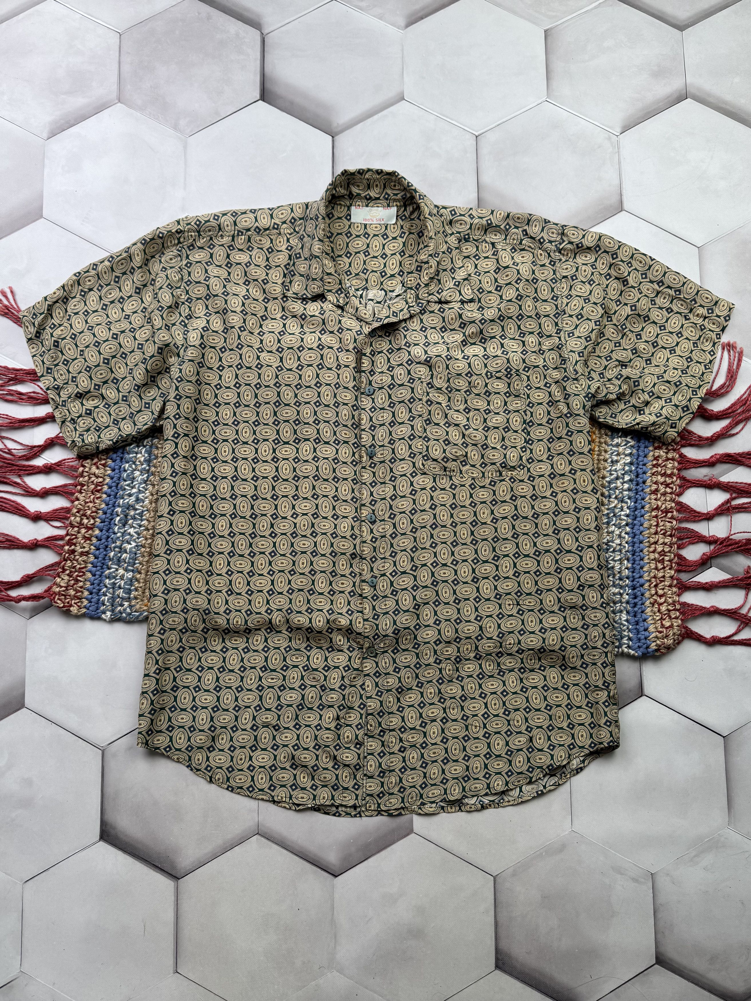 Japanese Brand Vintage Silk Shirt (E4) Size US XXL / EU 58 / 5 - 1 Thumbnail
