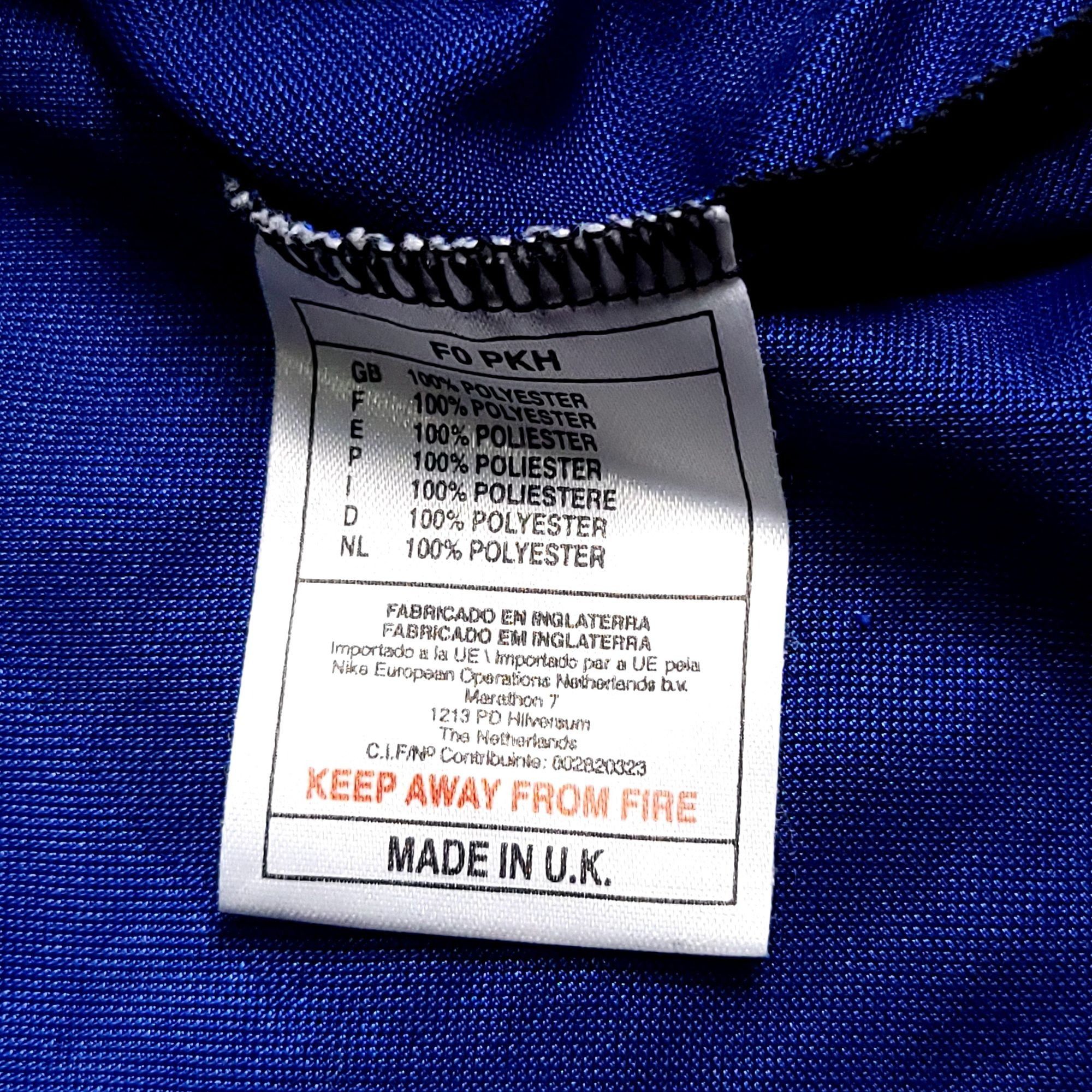 Nike Ronaldo Inter Milan 2000 2001 Home Soccer Jersey M Size US M / EU 48-50 / 2 - 7 Thumbnail