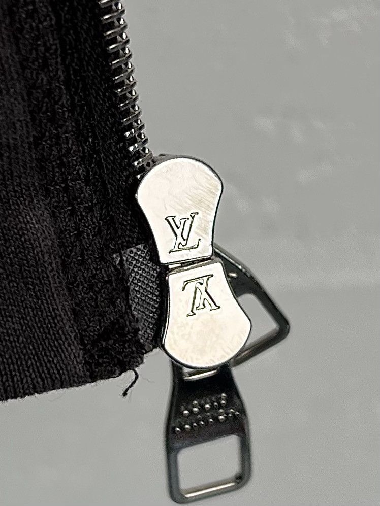 Louis Vuitton LOUIS VUITTON Zip Hoodie CUSTOM Damier Print LV Logo Brown Size US L / EU 52-54 / 3 - 17 Thumbnail
