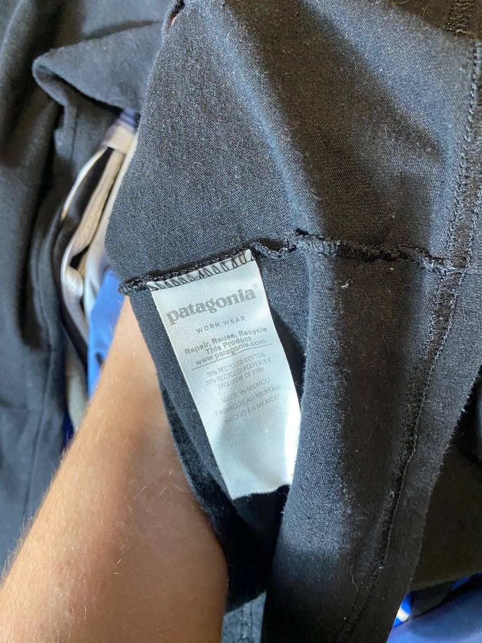 Patagonia × Vintage PATAGONIA OUTDOOR BLACK ADULT LONGSLEEVE SHIRT Size US M / EU 48-50 / 2 - 2 Thumbnail