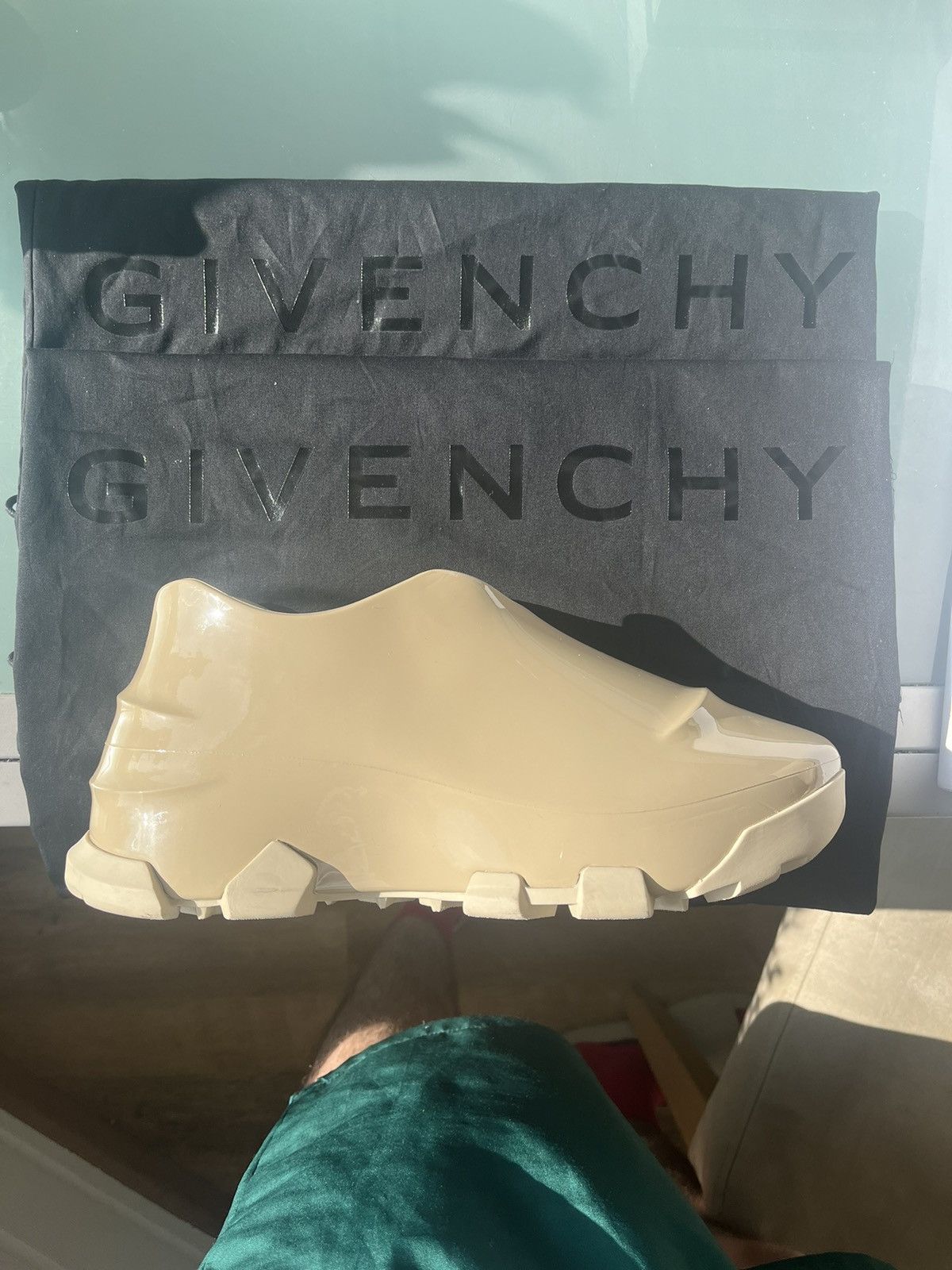 Givenchy Givenchy “monumental” Size US 9 / EU 42 - 1 Thumbnail