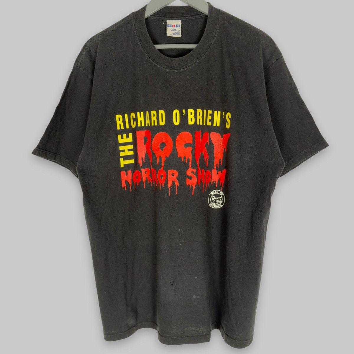 Vintage Vintage 90s Rocky Horror Show Richard OBrien Musical T Shirt Size US XL / EU 56 / 4 - 1 Thumbnail