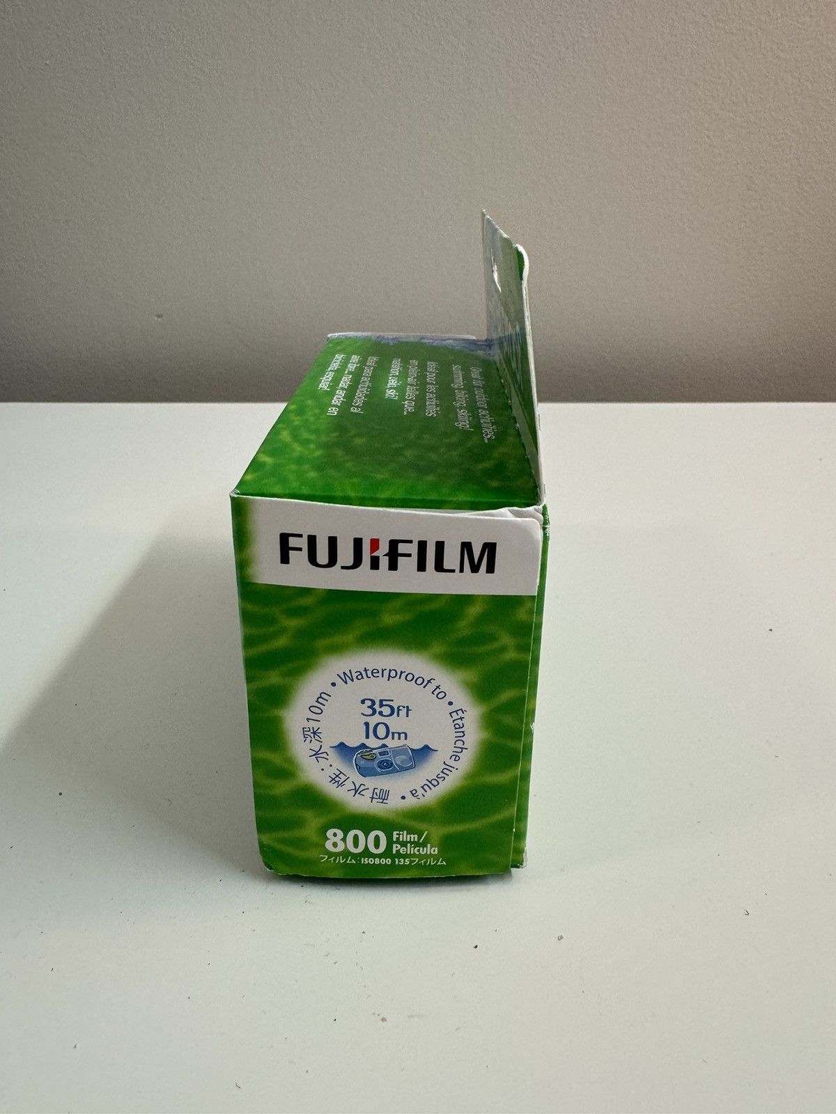 Fujifilm × Supreme Supreme FujiFilm Waterproof Camera Brand New Sealed Size ONE SIZE - 3 Thumbnail