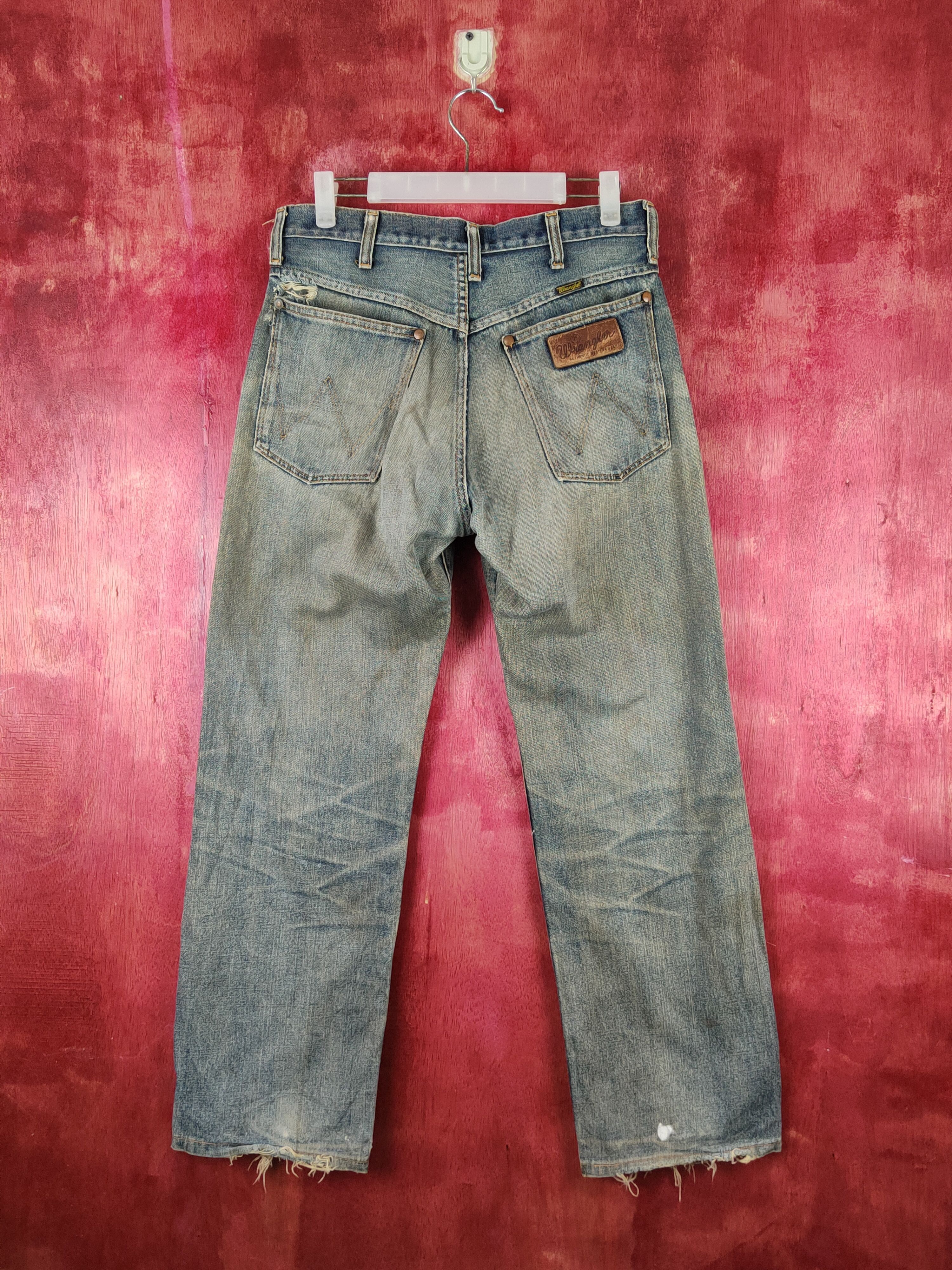 Japanese Brand Wrangler Dark Blue Faded Distressed Ripped Jeans #S2246 Size US 31 - 7 Thumbnail