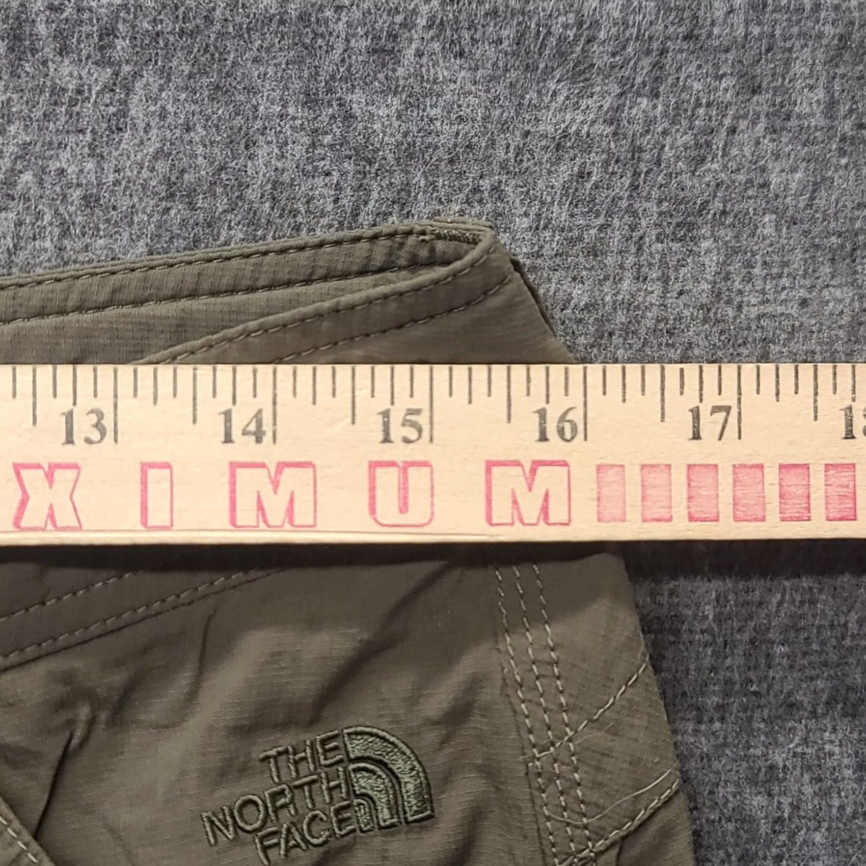 The North Face The North Face Cargo Shorts Mens Relaxed 8 6" Inseam Green Nylon Cargo Pocket Outdoor Hiking Size 30" / US 8 / IT 44 - 4 Thumbnail