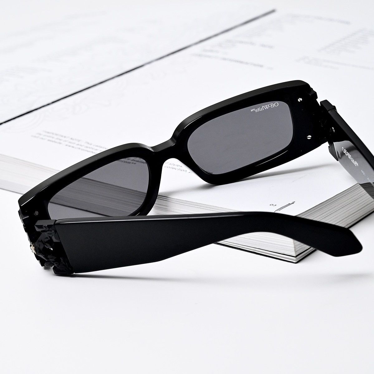 Off-White OFF WHITE ROMA SUNGLASSES Size ONE SIZE - 12 Thumbnail