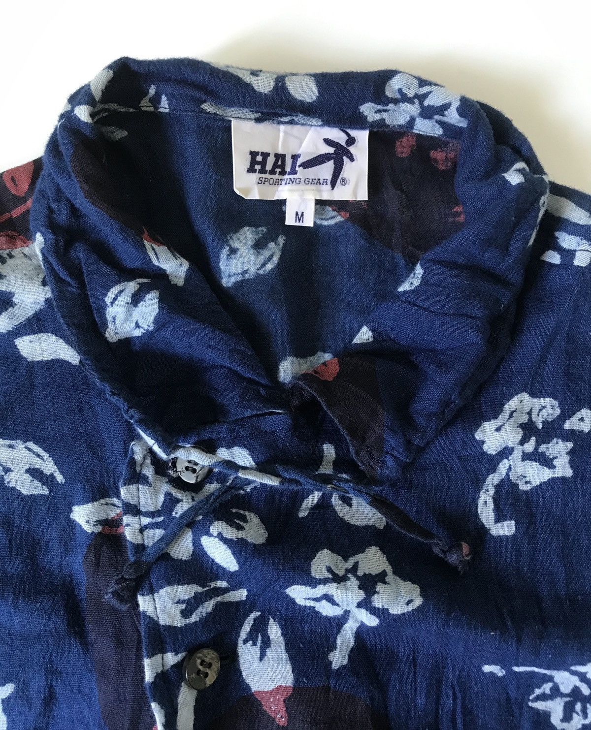 Hai Sporting Gear Vintage hai sporting gear printed japanese aloha shirt Size US M / EU 48-50 / 2 - 3 Thumbnail