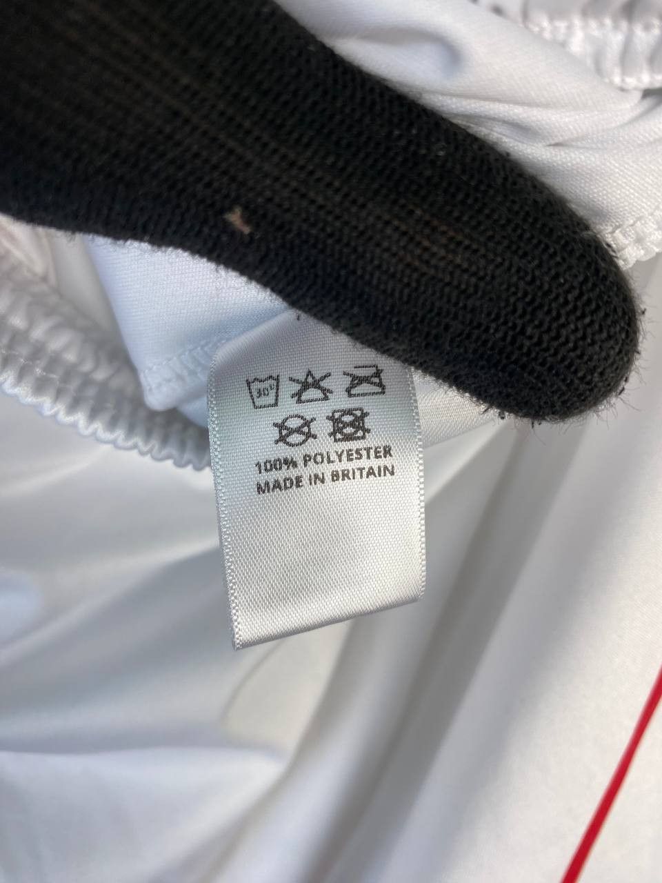 Vintage Doncaster Rovers 19 - 20 home 140 Anniversary shirt+shorts Size US S / EU 44-46 / 1 - 12 Thumbnail