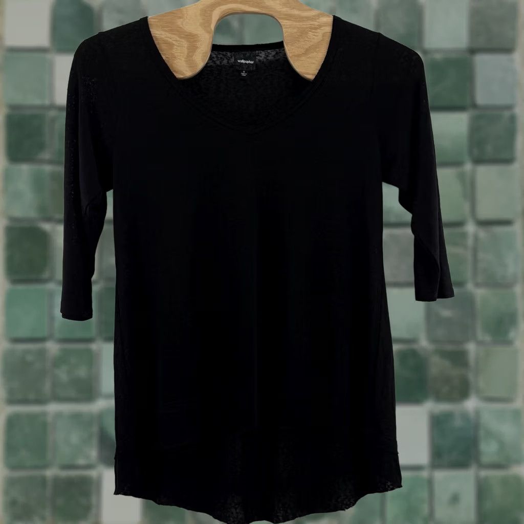 Vintage Wallpaper Tunic Shirt Womens 1X Black V Neck 3/4 Sleeve High Low Lightweight Top Size XL / US 12-14 / IT 48-50 - 1 Thumbnail