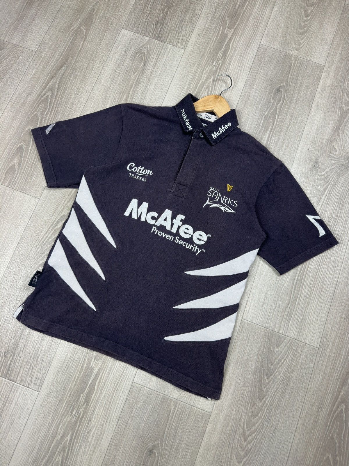 Cotton Traders Vintage Cotton Traders Sale Sharks Rugby Polo Jersey McAfee Size US S / EU 44-46 / 1 - 4 Thumbnail